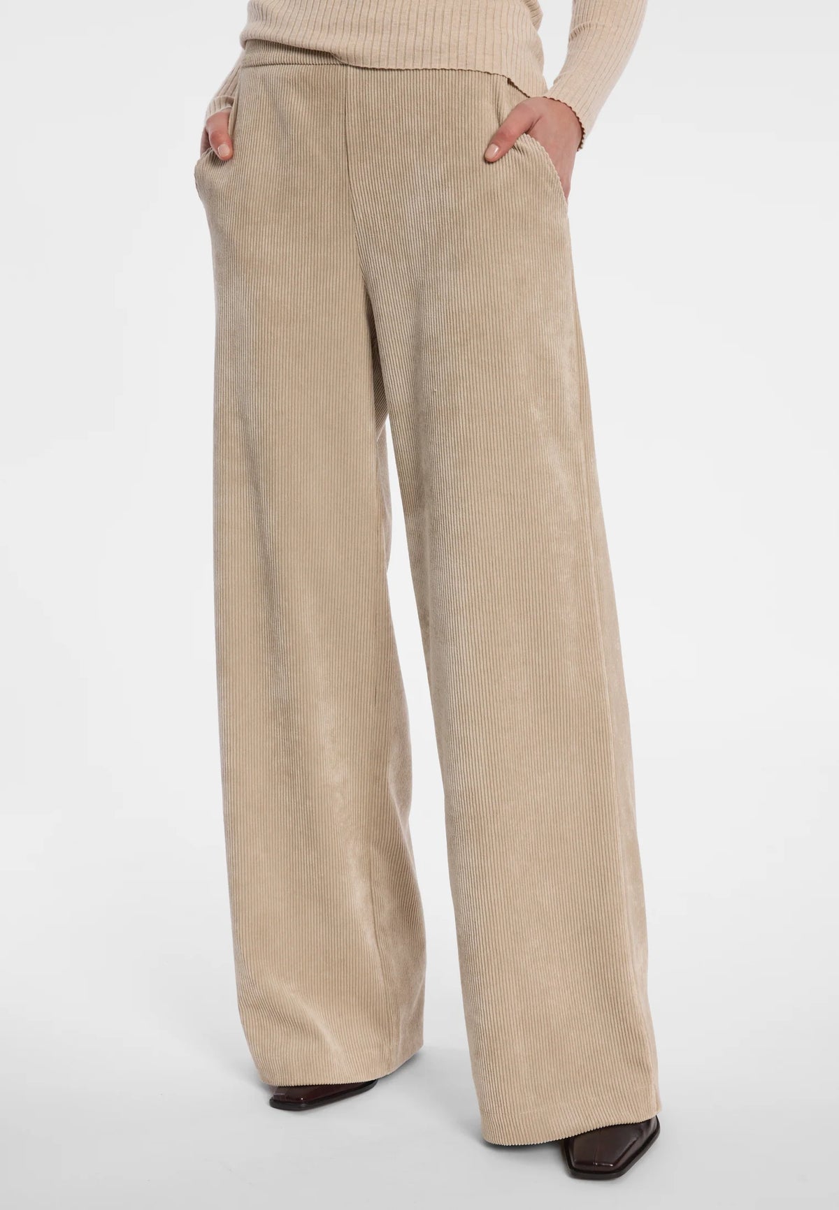Ana Alcazar Wide-Leg Corduroy Trousers Enliria