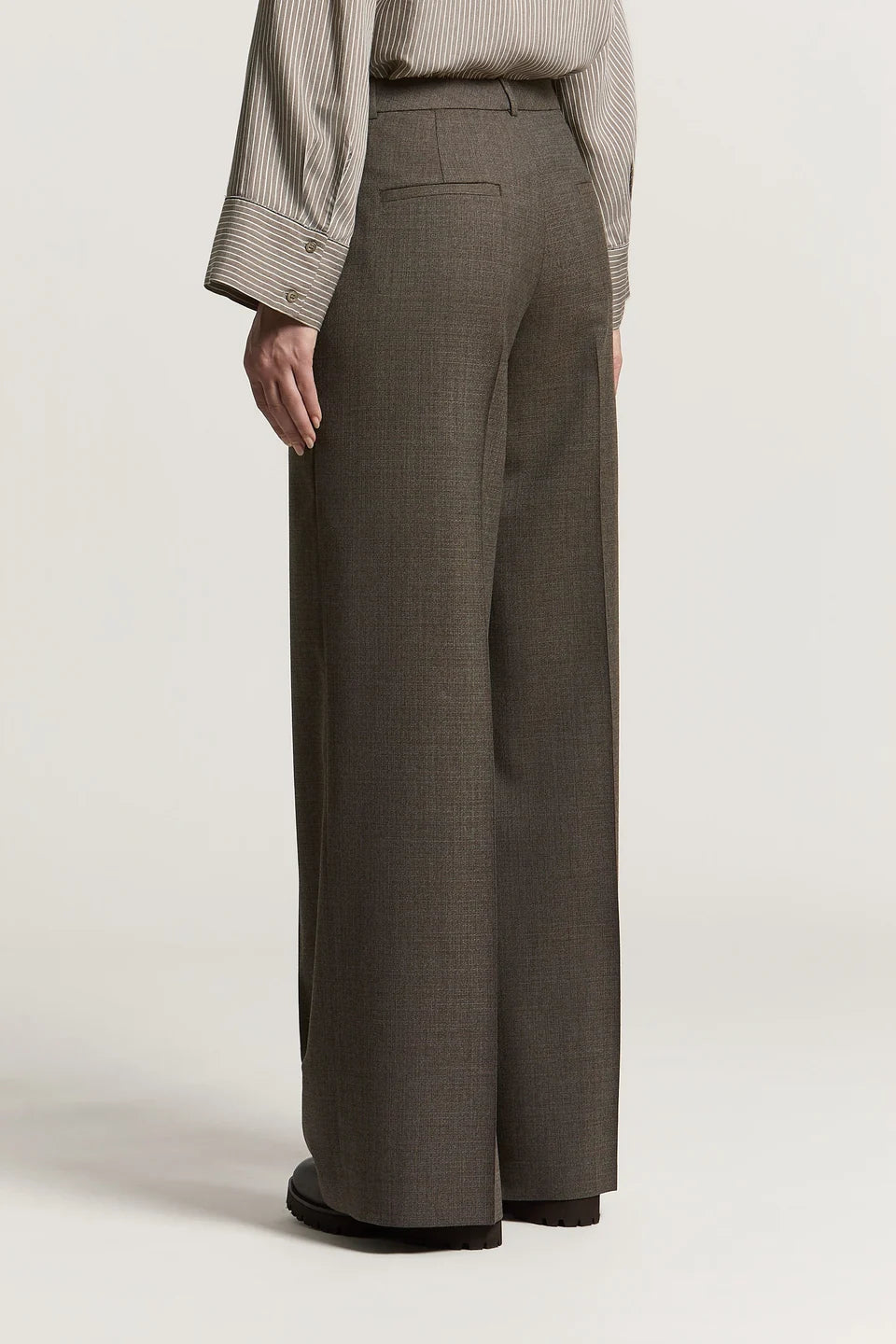 Peserico Wool-Blend Flannel Palazzo Trouser