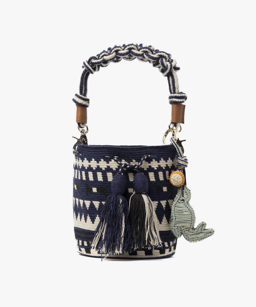 Guanabana Keyring Delphine
