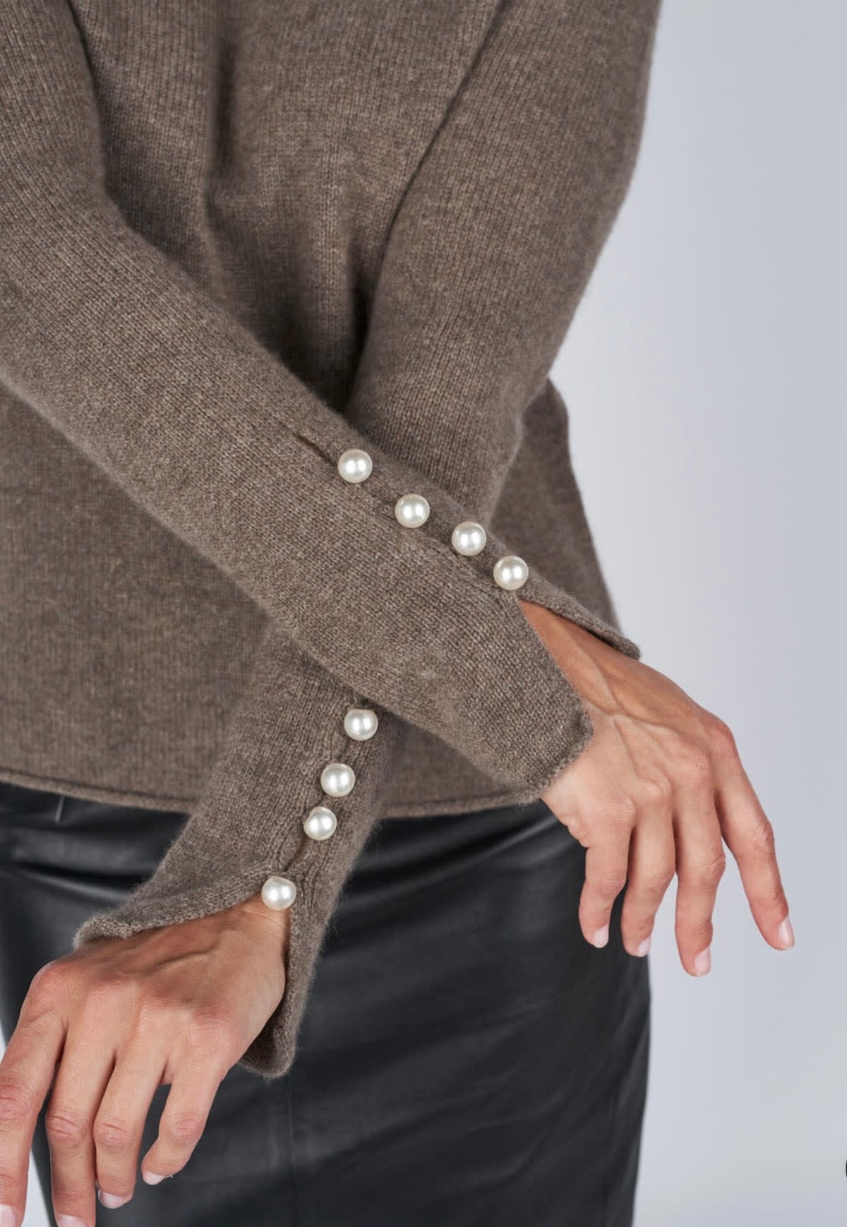 O'tay Abbelone Sweater in Brownstone