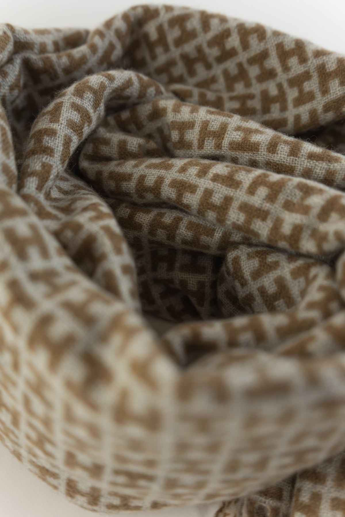 Hemisphere Cashmere Scarf